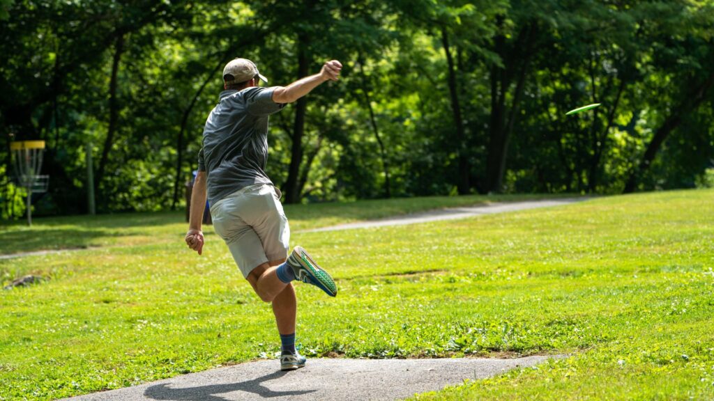 Best Waistbands, Arm Sleeves, and Compression Gear for Ultimate Frisbee