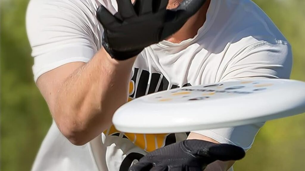 Ultimate Frisbee Gloves: Do You Really Need Them?