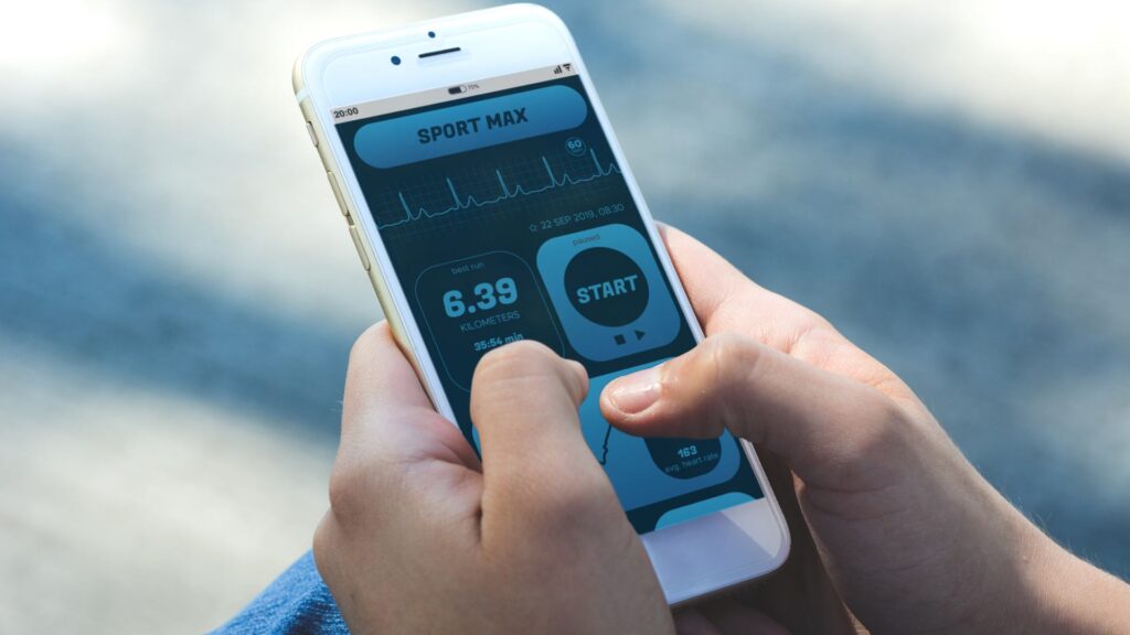 Best Training Apps and Tools to Improve Your Ultimate Frisbee Fitness